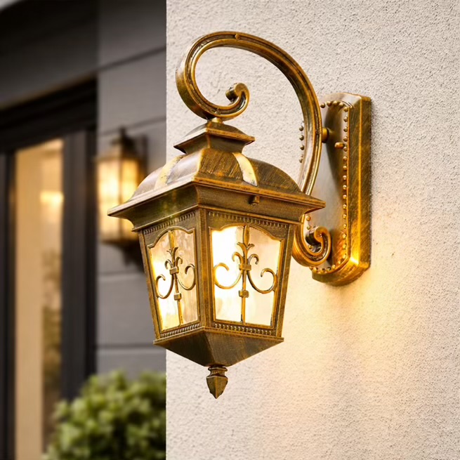 Vintage Golden Outdoor Gate Light