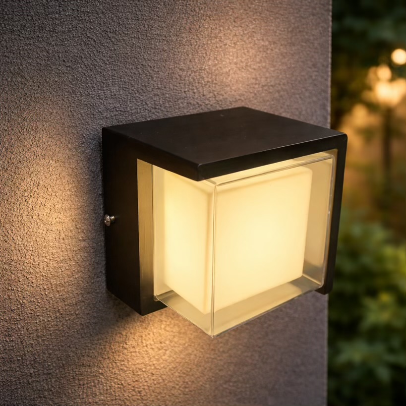 Square Glass Outdoor LED Wall Light
