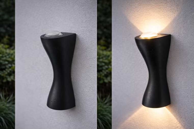 Black Outdoor LED Wall Light – Warm White 3000K