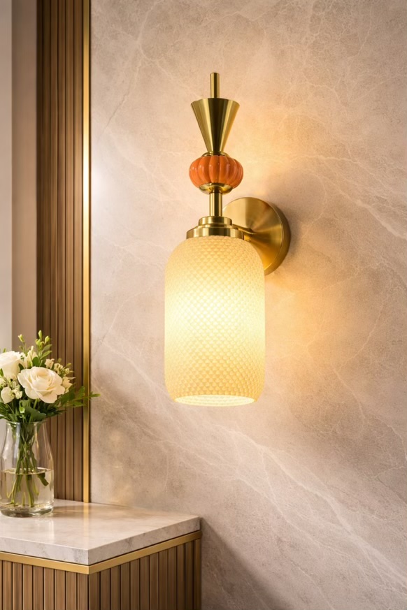 Brass Wall Light With Textured Glass